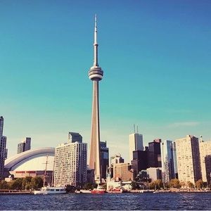 Meet your Posher, Dee